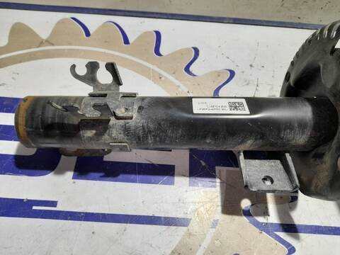 Foto 3ª: Amortiguador Delantero Izquierdo Seat Ibiza 1.0 TSI 95CV [DLAC] (2015)