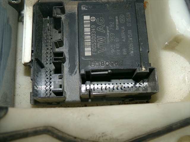 Foto 4ª: Elevalunas Eléctrico Delantero Derecho Seat Altea 1.9 TDI 2005-2013 [BLS] (2009)