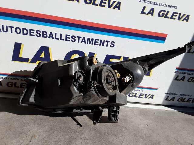 Foto 3ª: Faro Derecho Chevrolet Cruze 1.6 16V124CV 0CV [F16D4] (2011)