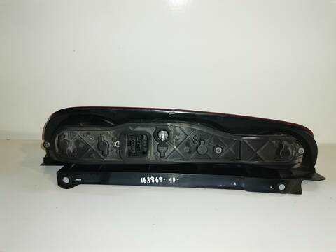Foto 2ª: Piloto Trasero Derecho Fiat Doblo 1.3 JTD BASIS FURGON TECHO ALTO 75CV (2001)