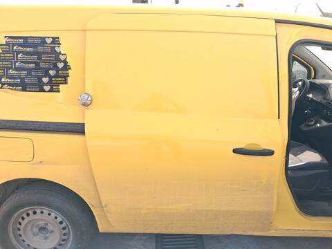 Puerta Lateral Corredera Derecha Renault Kangoo 1.5 BLUE DCI 95 FJAB) 95CV 70KW FURGONETA