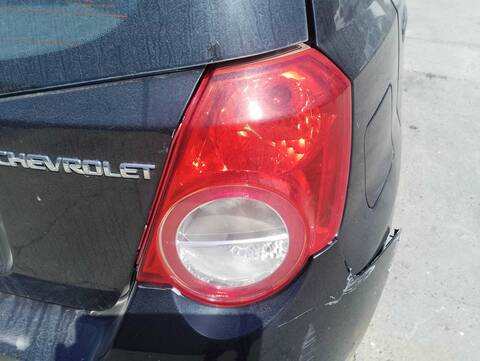 Foto 3ª: Piloto Trasero Derecho Chevrolet Aveo 86CV 63KW (2011)