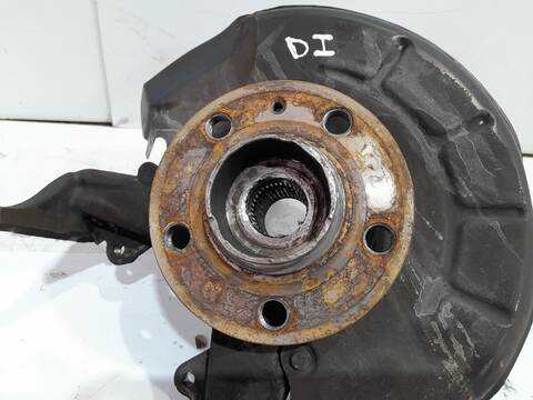 Foto 3ª: Mangueta Delantera Izquierda Volkswagen Polo 1.4 TDI 69CV 51KW [BWB] (2005)