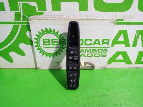 Botonera Elevalunas Renault Scenic XMOD BOSE 132CV 97KW