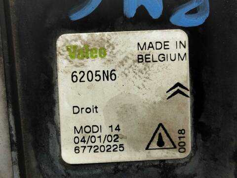 Foto 2ª: Faro Antiniebla Delantero Derecho Citroen Saxo 1.5 D X 57CV 42KW [VJZ] (2000)