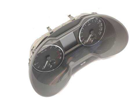 Foto 3ª: Cuadro de Instrumentos Skoda Octavia 1.6 TDI 105CV 77KW [CLHA] (2015)