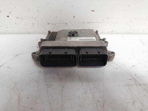 Centralita Motor ECU Peugeot 3008 HNY
