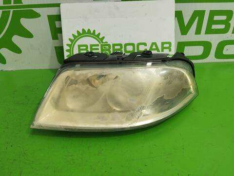 Faro Izquierdo Volkswagen Passat 1.6 BERLINA 102CV 75KW