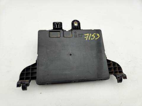 Caja Reles Fusibles Opel Insignia COSMO BERLINA 160CV 118KW