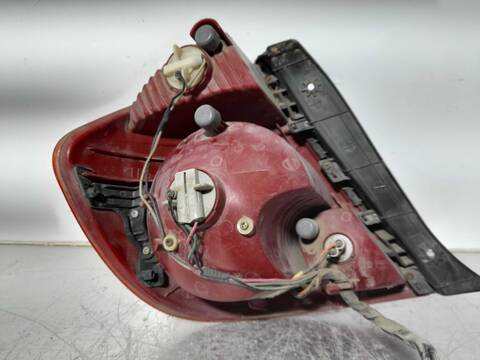 Foto 3ª: Piloto Trasero Derecho Hyundai Accent GL 5P 86CV 63KW [G 4EA] (2004)