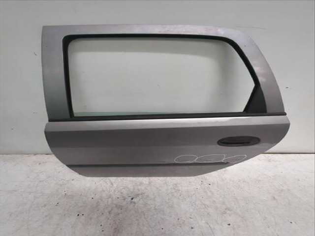 Foto 2ª: Puerta Trasera Izquierda Opel Meriva 1.4 16V TWINPORT E75) 90CV [Z 14 XEP] (2003)