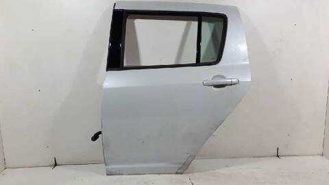 Puerta Trasera Izquierda Suzuki Swift GL 5-PTAS.) BERLINA 92CV 68KW