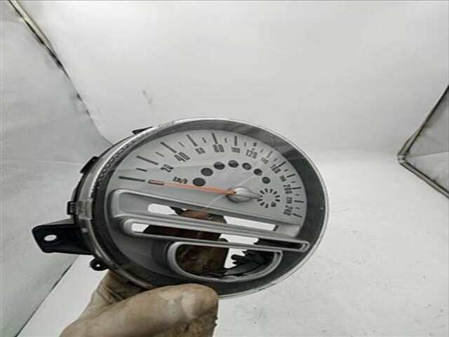 Foto 3ª: Cuadro de Instrumentos Mini Mini 1.6 COOPER D [1.6 LTR. - 80 KW 16V DIESEL CAT] [9HZ]