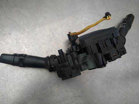 Foto 4ª: Mando Luces Kia Sportage EMOTION 4X2 116CV 85KW [D4FD] (2013)