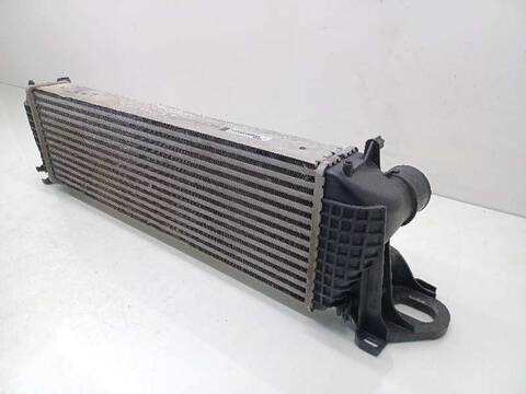 Foto 3ª: Intercooler Iveco Daily FG 33 S ... V BATALLA 3520 116CV 85KW FURGON (2016)