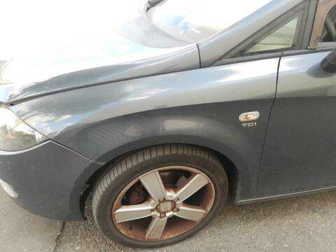 Aleta Delantera Izquierda Seat Leon BKD
