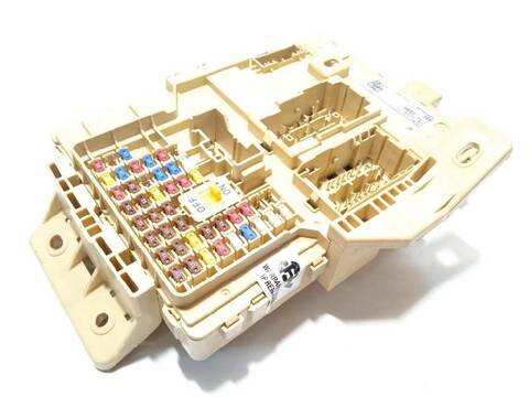 Caja Reles Fusibles Hyundai i30 1.0 TGDI CAT 120CV 88KW