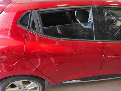 Puerta Trasera Derecha Renault Clio H4B408