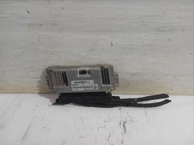 Foto 2ª: Centralita Motor ECU Kia Carens 2.0 CRDI 140 140CV [D4EA] (2006)