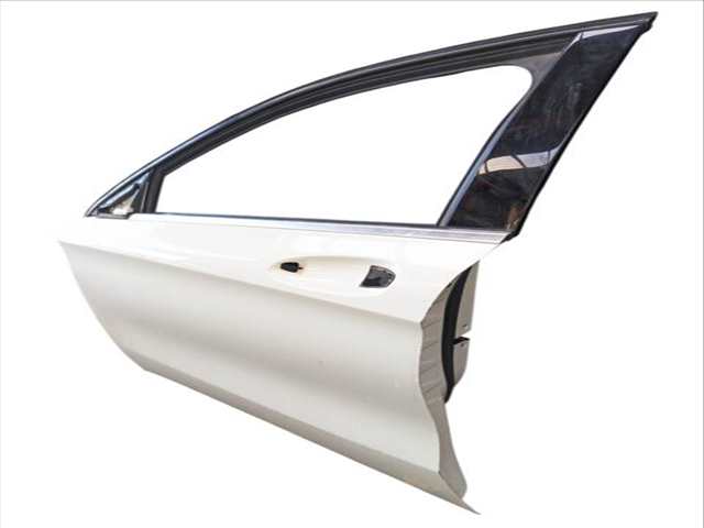 Puerta Delantera Izquierda Mercedes Clase G 230 GLA 200 CDI - D 156.908) 136CV