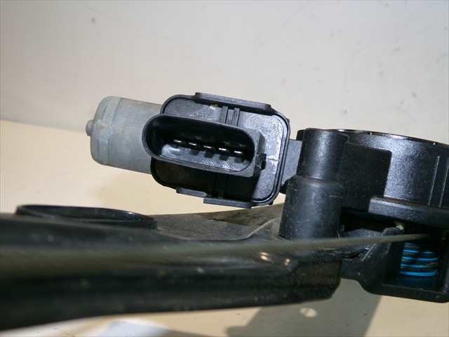 Foto 4ª: Elevalunas Eléctrico Delantero Derecho Bmw Serie 1 116 2.0 D F20, 2011-2015 [N47D20C] (2014)