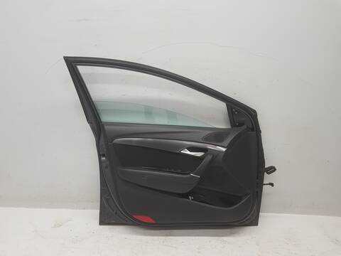 Foto 3ª: Puerta Delantera Izquierda Hyundai i40 PREMIUM [D4FD]