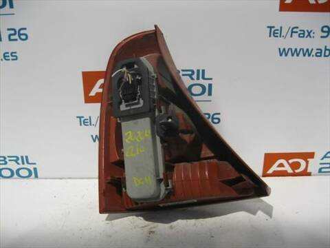 Foto 2ª: Piloto Trasero Derecho Renault Clio 1.5 DCI B/CB08) 82CV 60KW [D / K9K B7] (2002)