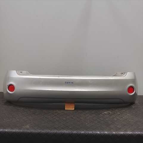 Paragolpes Trasero Ford Fiesta 0.1