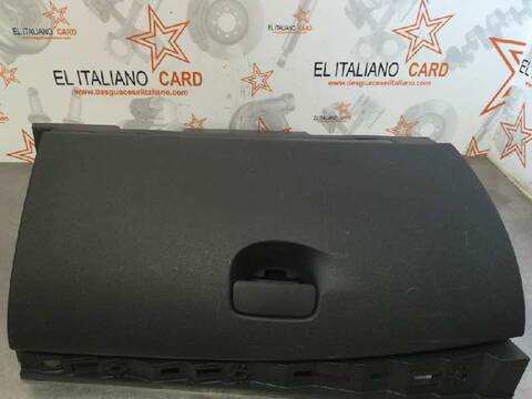 Foto 2ª: Guantera Renault Megane EXPRESSION BERLINA 110CV 81KW III BERLINA 5 P [K9KA6] (2012)