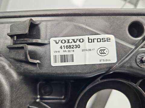 Foto 4ª: Elevalunas Manual Trasero Derecho Volvo XC 40 T3 163CV 120KW [B3154T7] (2019)