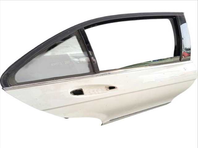 Foto 2ª: Puerta Trasera Derecha Mercedes Clase C 160 C 200 CDI 204.001) (2007)