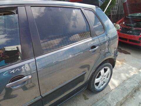 Foto 3ª: Puerta Trasera Izquierda Volkswagen Polo 1.4 16V 75CV 55KW [BBY] (2003)