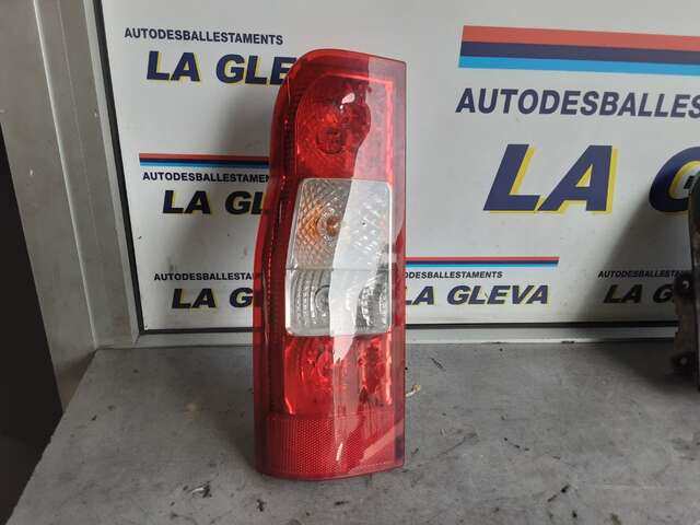 Piloto Trasero Izquierdo Ford Transit 2.2 TDCI100CV