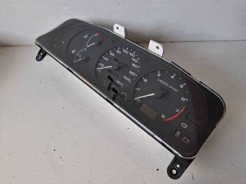 Foto 3ª: Cuadro de Instrumentos Nissan Primera INVITATION BERLINA P10) 90CV