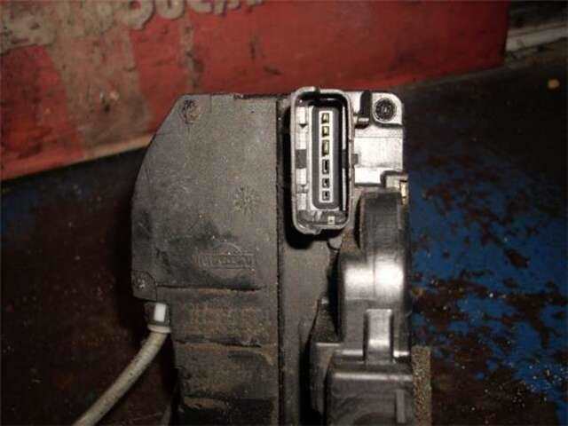 Cerradura Puerta Delantera Izquierda Nissan Micra 1.5 DCI