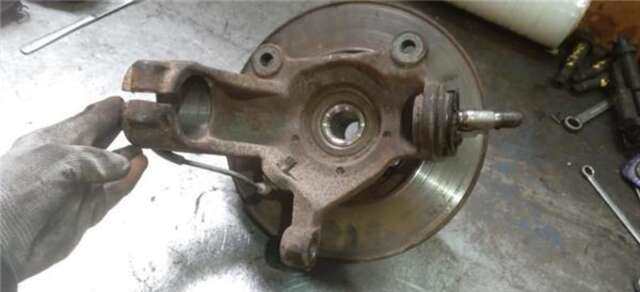 Foto 3ª: Mangueta Delantera Izquierda Ford Transit 2.2TDCI [QVFA]