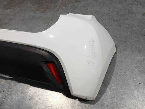 Foto 2ª: Paragolpes Trasero Toyota Yaris 1.5 MXPA11) 125CV 92KW [M15AFKS] (2024)