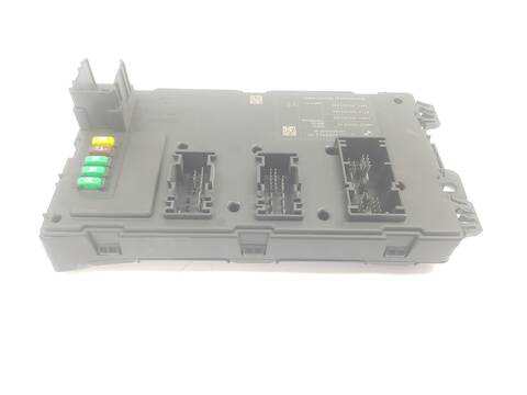 Foto 3ª: Caja Reles Fusibles Bmw Serie 1 114 2.0 TD 143CV [N47D20C] (2012)