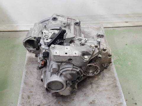 Foto 2ª: Caja Cambios Volkswagen Golf GTI BLUEMOTION (2014)