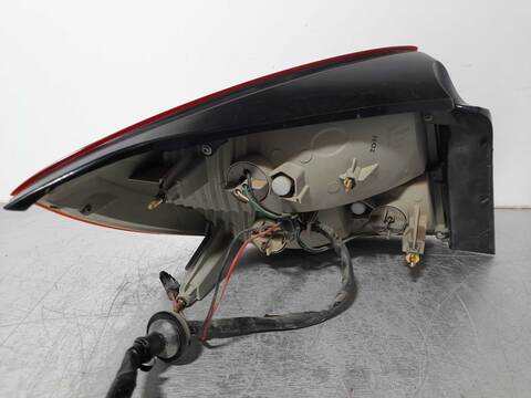 Foto 3ª: Piloto Trasero Derecho Kia Rio 1.3 CAT 82CV 60KW [A3D] (2004)