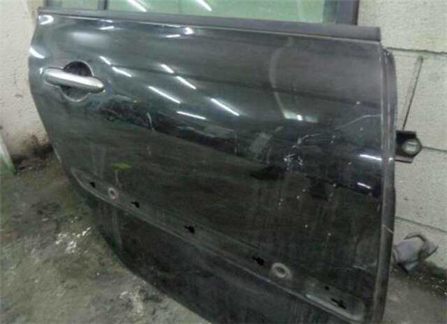 Puerta Trasera Derecha Renault Megane 1.5 AUTHENTIQUE [1.5 LTR. - 74 KW DCI DIESEL] II BERLINA 5P (10.2002-_)