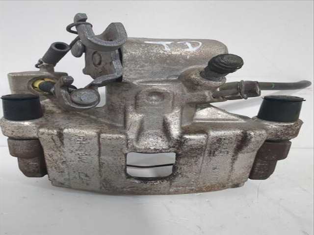Foto 2ª: Pinza Freno Trasera Derecho Toyota Yaris ACTIVE 112CV [2NRFKE] (2017)