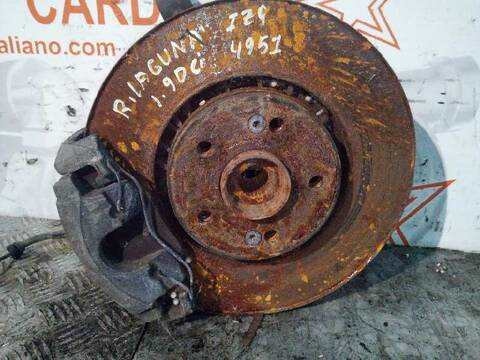 Foto 3ª: Mangueta Delantera Izquierda Renault Laguna GASOLINA (2001)