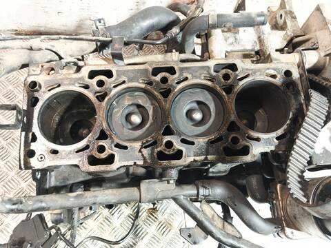 Foto 3ª: Bloque Motor Kia Carens CONCEPT 140CV 103KW [D4EA] (2007)