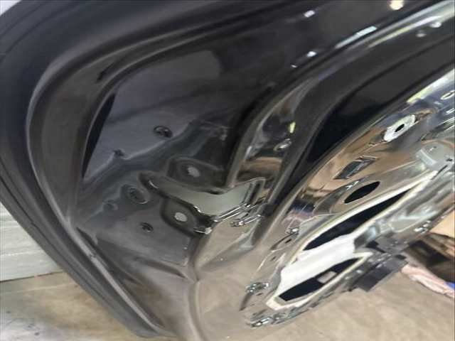 Foto 2ª: Puerta Trasera Izquierda Renault Clio 90 CV 66KW [H4B400 H4B] (2015)