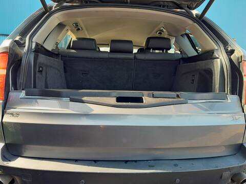 Portón Bmw X5 E70) XDRIVE30D