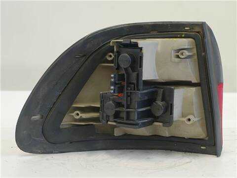 Foto 2ª: Piloto Trasero Derecho Opel Omega 2.5 V6 170CV 125KW [X 25 XE] (1999)