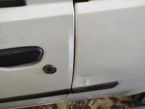 Foto 2ª: Puerta Delantera Izquierda Fiat Punto 1.2 D 188) BERLINA 188A4000 (2002)