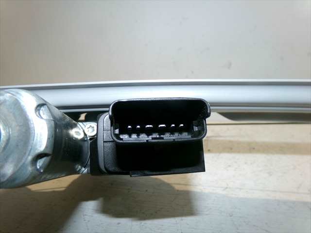 Foto 4ª: Elevalunas Eléctrico Delantero Derecho Opel Crossland 1.2 G 2021- [HN05] (2024)