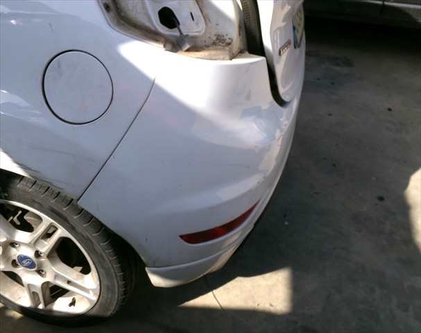 Foto 3ª: Paragolpes Trasero Ford Fiesta 1.6 TDCI 2008-2013 [TZJA] (2011)